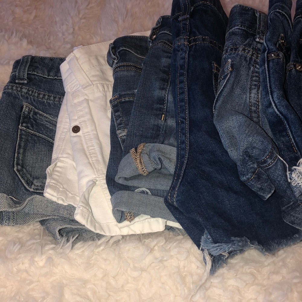 JEAN SHORTS NEEDED GONE